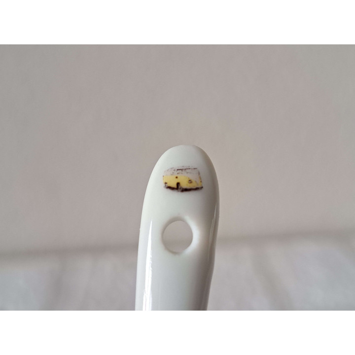 Eierdopje en lepeltje gele Volkswagen bus, porselein D5xH6cm - handgemaakt