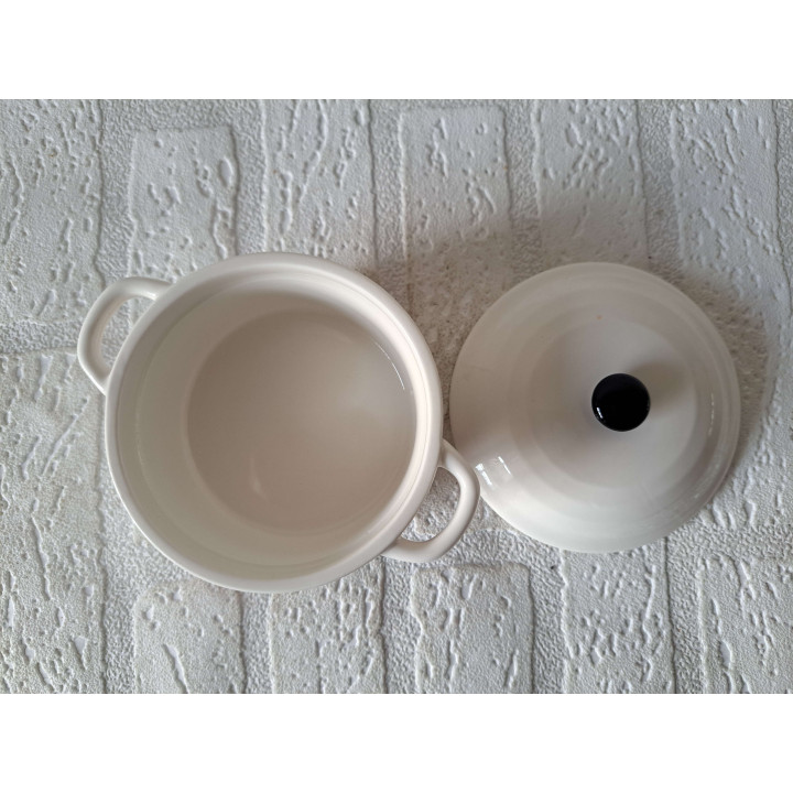 Stoofpotje 0.3L met Volkswagen bus, porselein D9xH8cm - handgemaakt