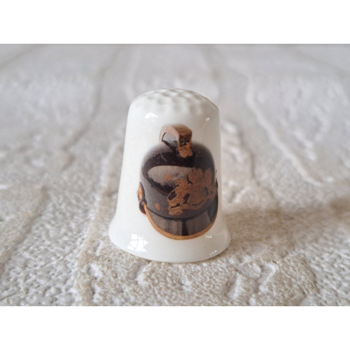 Oostenrijkse Brandweerhelm vingerhoedje