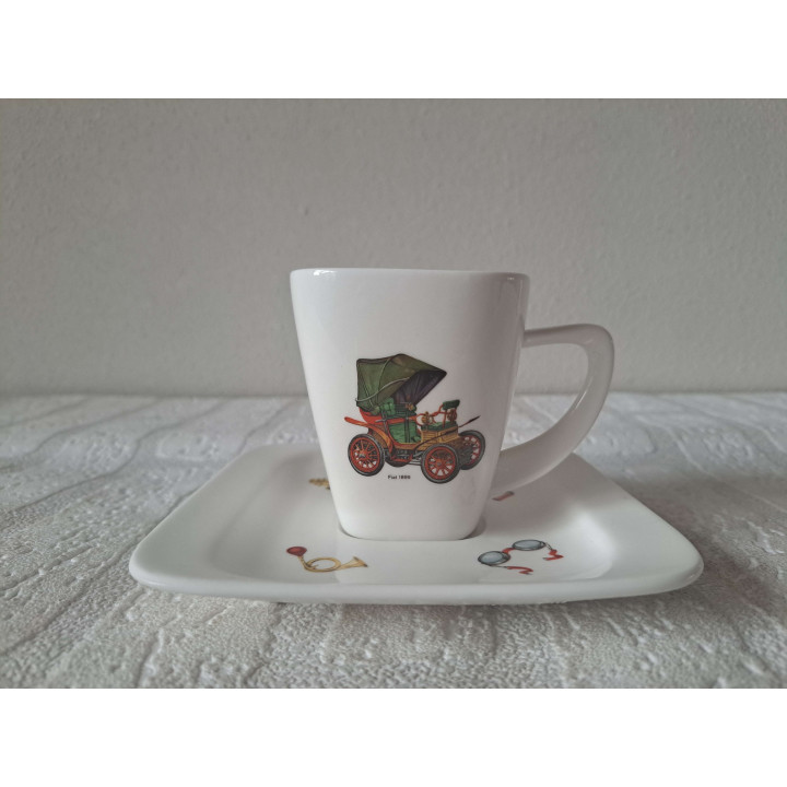 Kop en schotel Fiat 3 1/2 HP 1899, porselein 13.5x13.5x8.5cm - handgemaakt