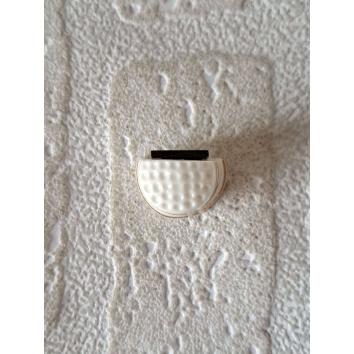 Trabant 601 keukenmagneet, porselein 2.5x3cm - keukenmagneten