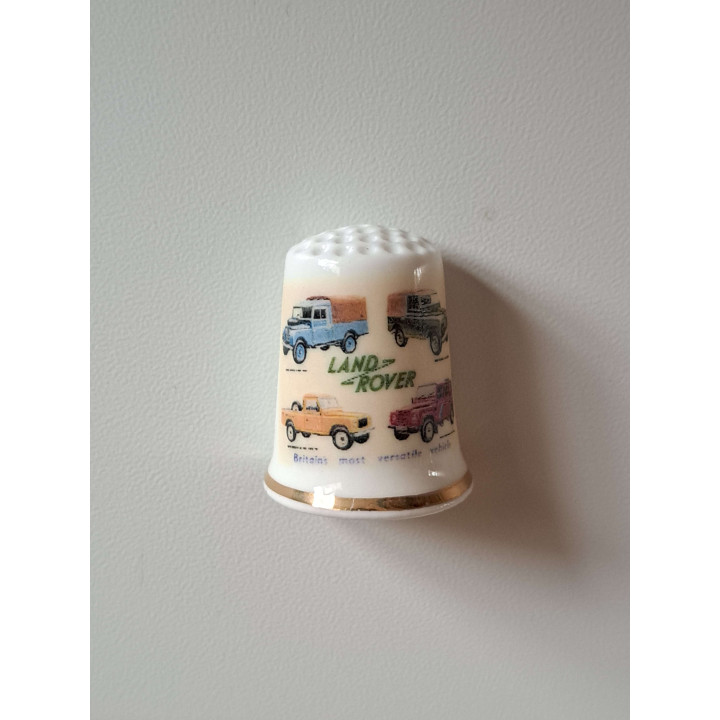 Land rovers keukenmagneet, porselein 2.5x3cm - keukenmagneten