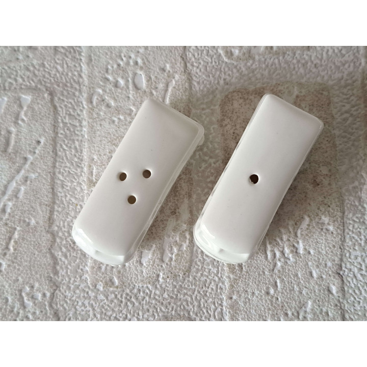 Volkswagen bus salt and pepper set - porcelain 6x2.5x2.5cm
