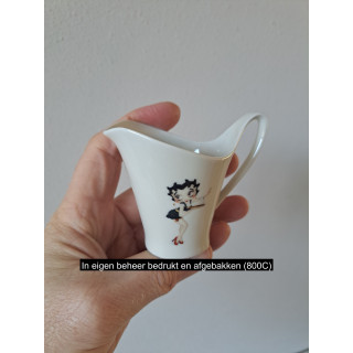 Porseleinen Melkkannetje met Betty Boop - Handbedrukt