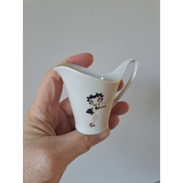 Melkkannetje met Betty Boop, porselein 9x6x8cm - handgemaakt