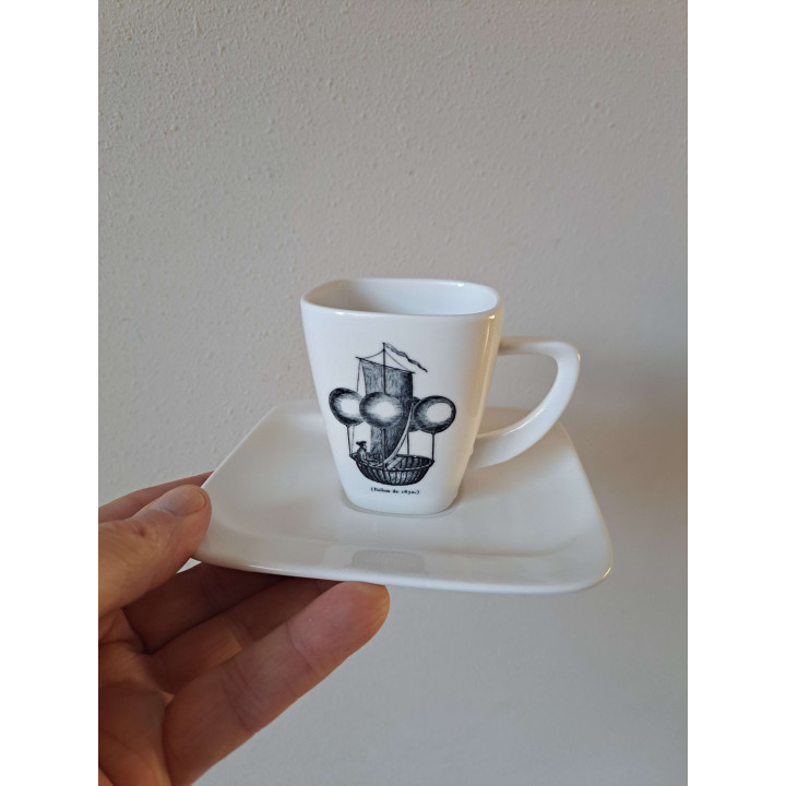 Kop en schotel luchtballon 1670, porselein 14x14x9cm - handgemaakt