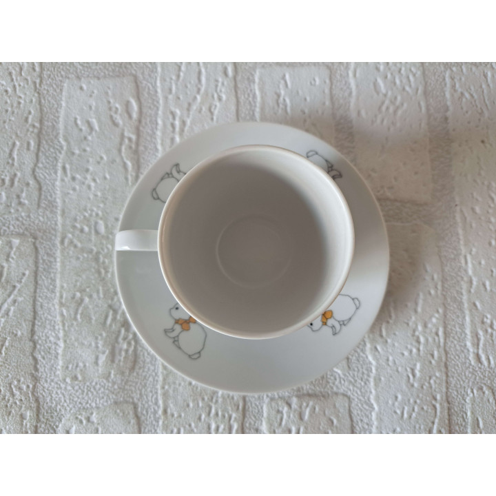 Kop en schotel met konijnen, porselein D13.5xH7cm - handgemaakt