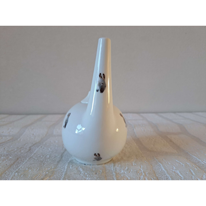 Theepotje met ezel opdruk, porselein 12x8.5x14cm - handgemaakt