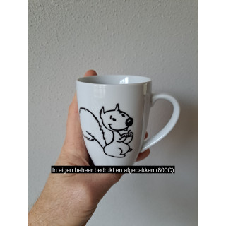 Beker mok met Eekhoorn, porselein D8xH10cm - handgemaakt