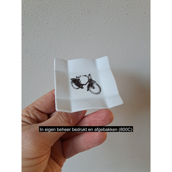 Amuse schaaltje met Solex motorfiets, porselein 8x8x1.5cm
