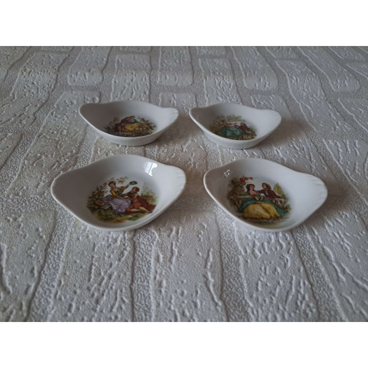 Amuseschaal met Romantisch tafereel, porselein 9x7x2cm - handgemaakt