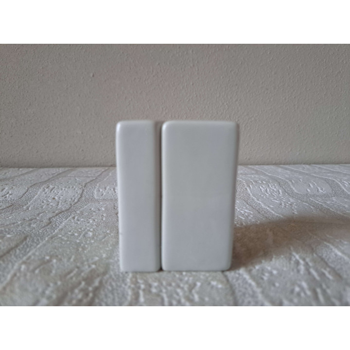 Chihuahua hond, peper en zoutstel, porselein 5x4x7cm - peper en zoutstellen