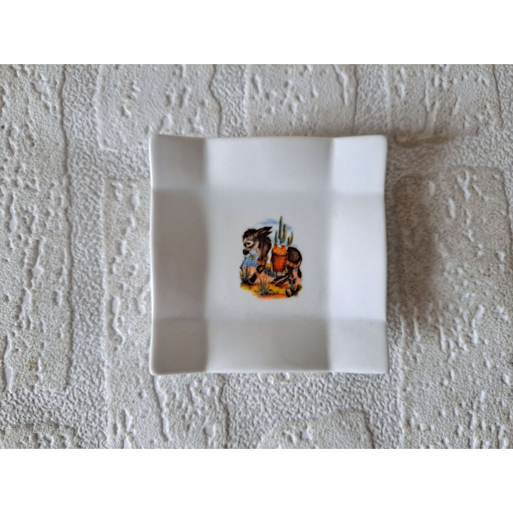 Amuse schaaltje met Ezel met mand, porselein 8x8x1.5cm - handgemaakt