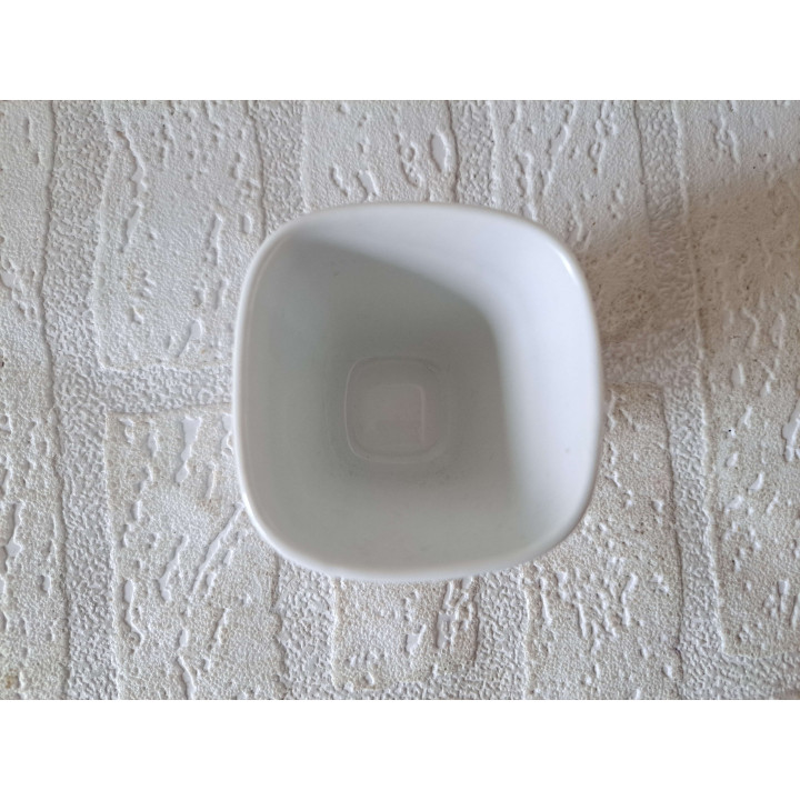 Bloempotje met Ezel met mand, porselein 6x6x6cm - handgemaakt