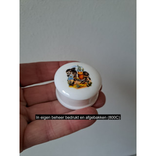 Pillendoosje Ezel met mand, porselein D4.5xH2.5cm