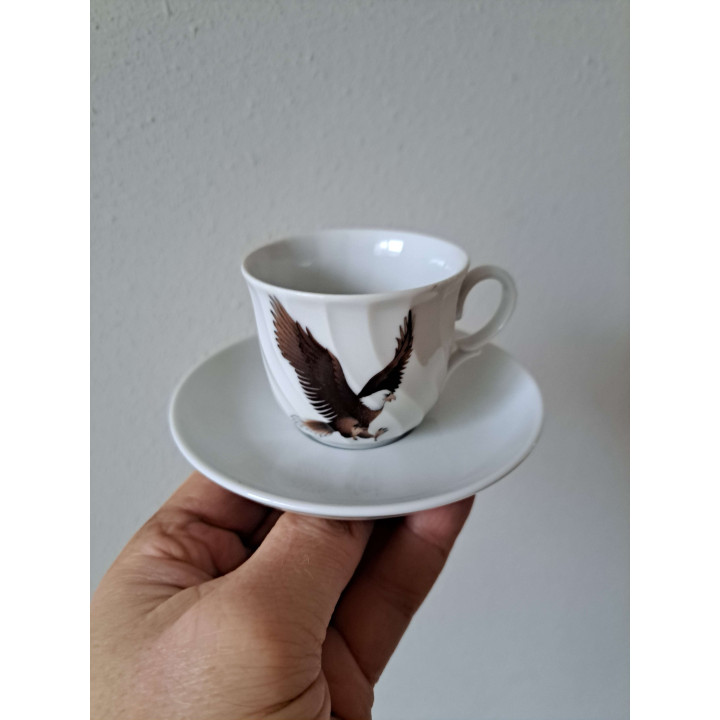 Kop en schotel met Adelaar vogel, porselein D11x67cm - handgemaakt