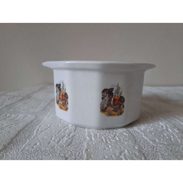 Schaal met Ezel met mand porselein D12xH7cm - handgemaakt