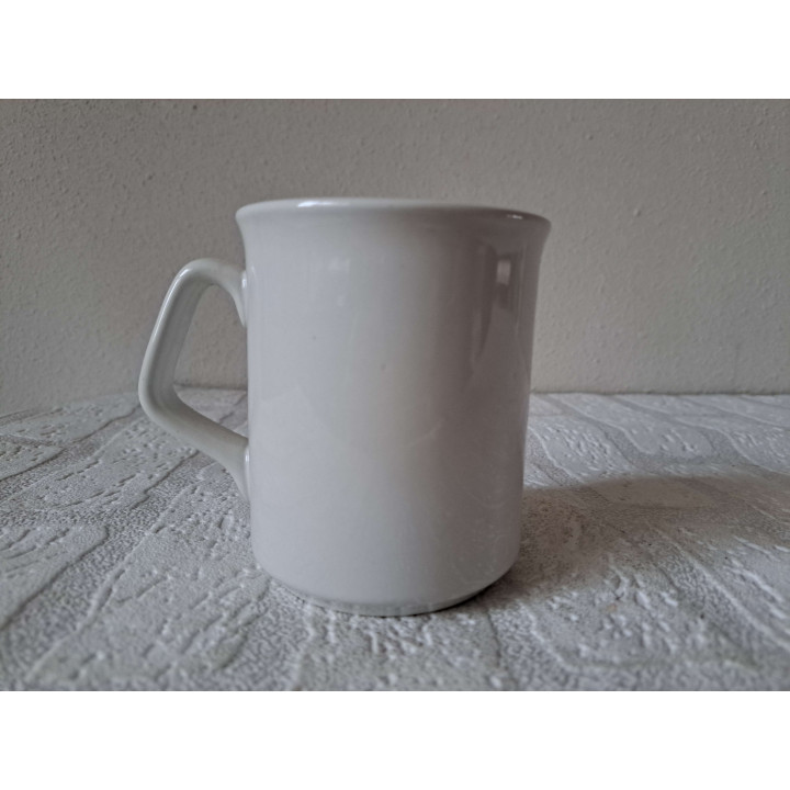 Beker mok met ezel en mandje, porselein D8.5xH10cm - handgemaakt