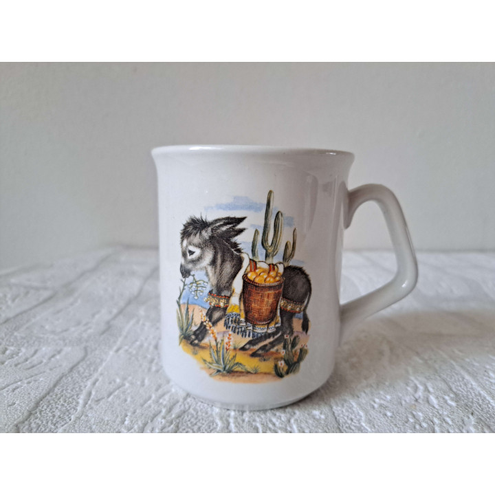 Beker mok met ezel en mandje, porselein D8.5xH10cm - handgemaakt