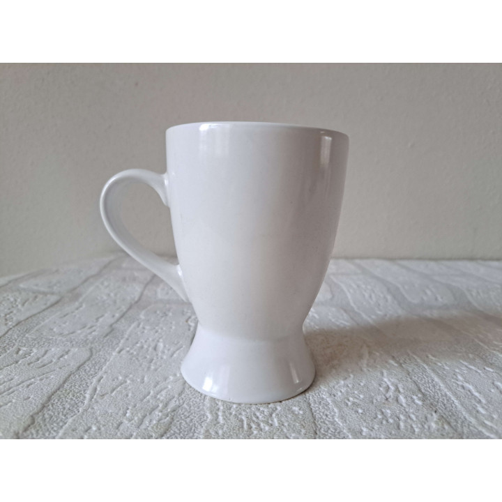 Beker mok met voet, Ezel met mand, Porselein D8xH11.5cm - handgemaakt