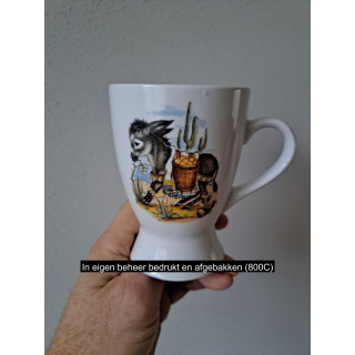 Beker mok Ezel met mand, Porselein D8xH11.5cm