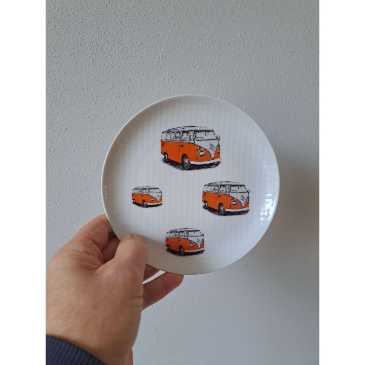 Ontbijtbord Volkswagen bussen, porselein D17x2cm oranje - handgemaakt