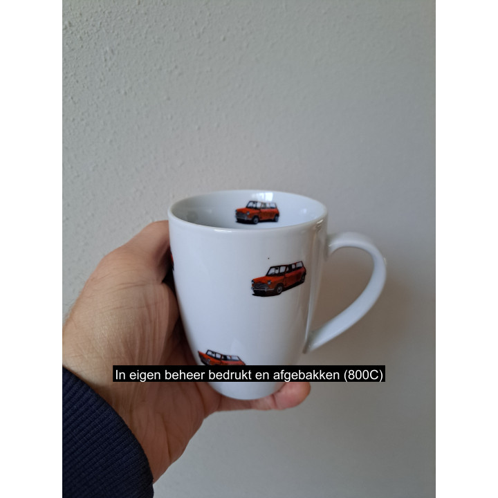 Beker Mok met Mini Cooper 1956, Porselein D7.5xH10cm
