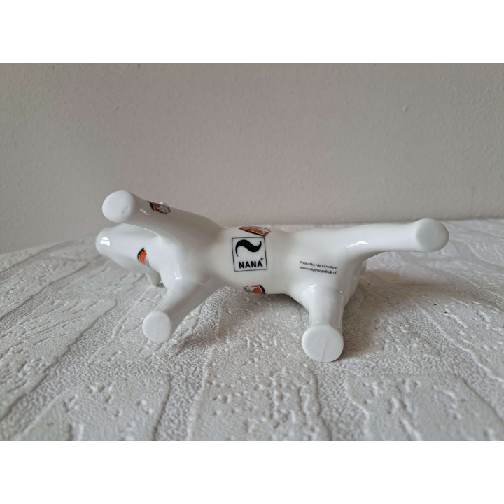 Melkkan koe met Volkswagen bus, porselein 18x7x10cm rd - handgemaakt