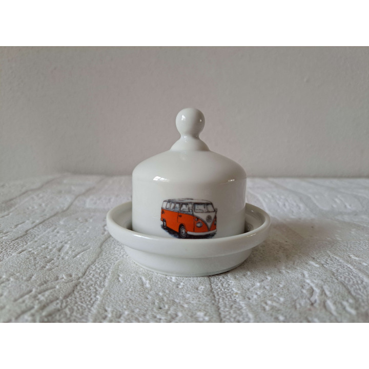 Botervlootje met oranje Volkswagen bus, porselein D8.5xH7cm - handgemaakt