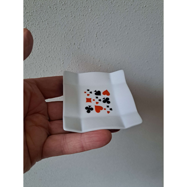 Amuse schaaltje, Speelkaarten symbolen, porselein 8x8x1.5cm - handgemaakt