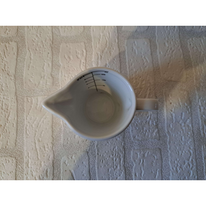 Maatbeker 200ml met bijeneter vogel, porselein 13x7.5x8.5cm - handgemaakt