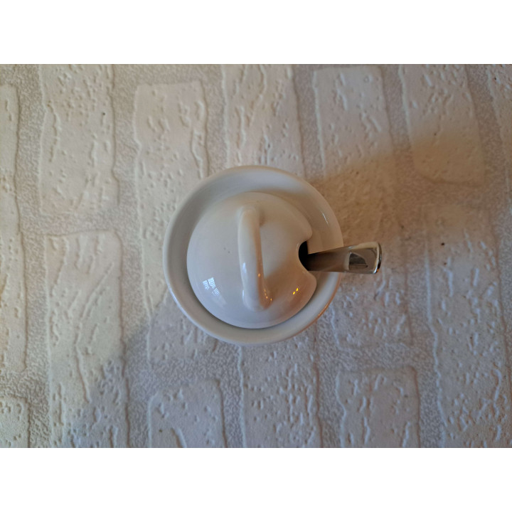 Suikerpot met lepel met Volkswagen kever, porselein D7xH10cm - handgemaakt