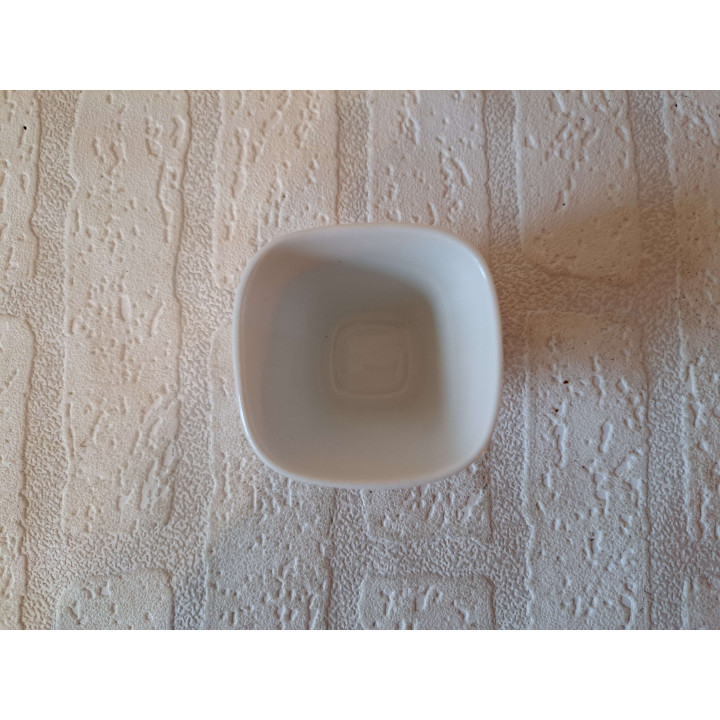 Bloempotje met Paradijsvogel, porselein 6x6x6cm - handgemaakt