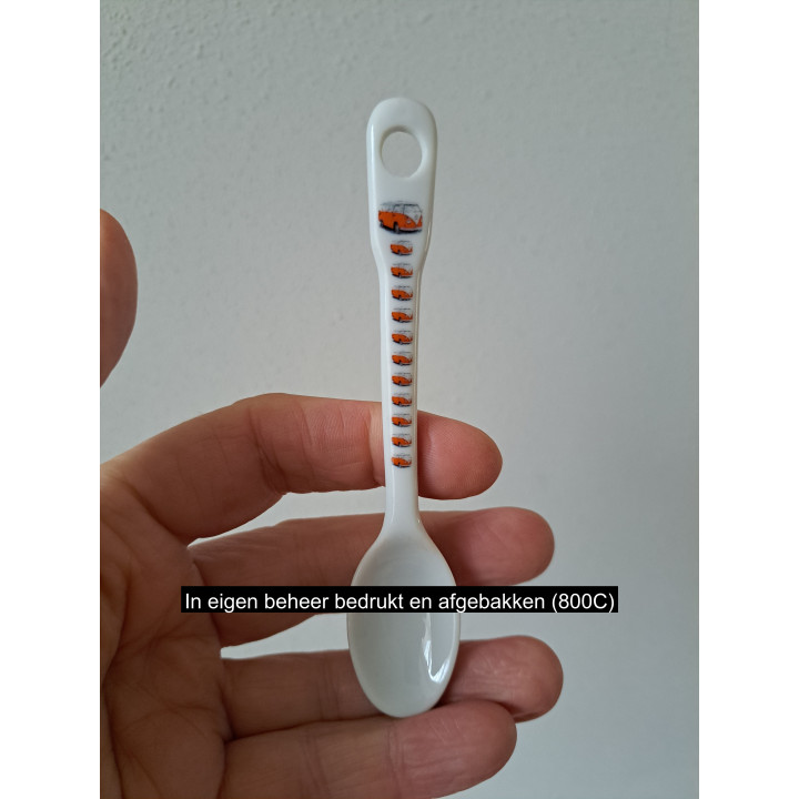 Theelepeltje rood Volkswagen bus, porselein 13x2.5x1.5cm