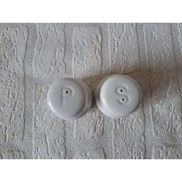 Volkswagen bussen peper en zoutstel, porselein D4.5xH6cm - peper en zoutstellen