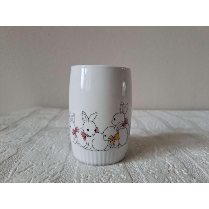 Beker mok met konijnen, porselein D6xH8.5cm - handgemaakt