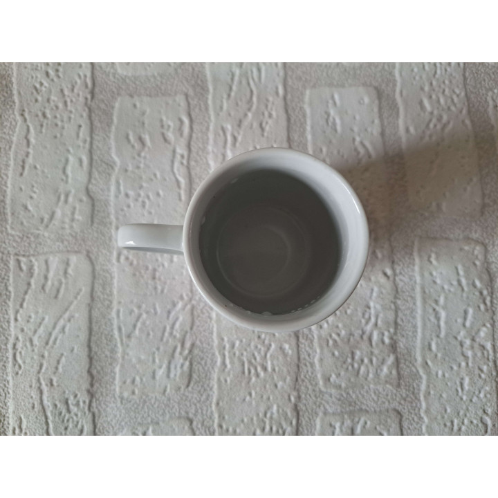 Beker mok met konijnen, porselein D6xH8.5cm - handgemaakt