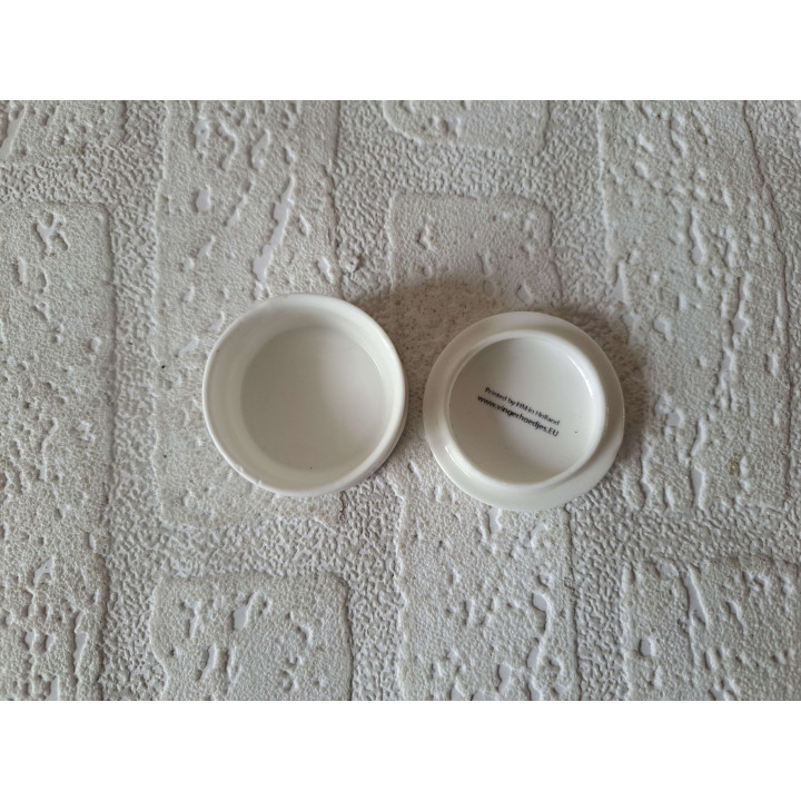 Pillendoosje met Volkswagen combi bus, porselein D4.5xH2.5cm - handgemaakt