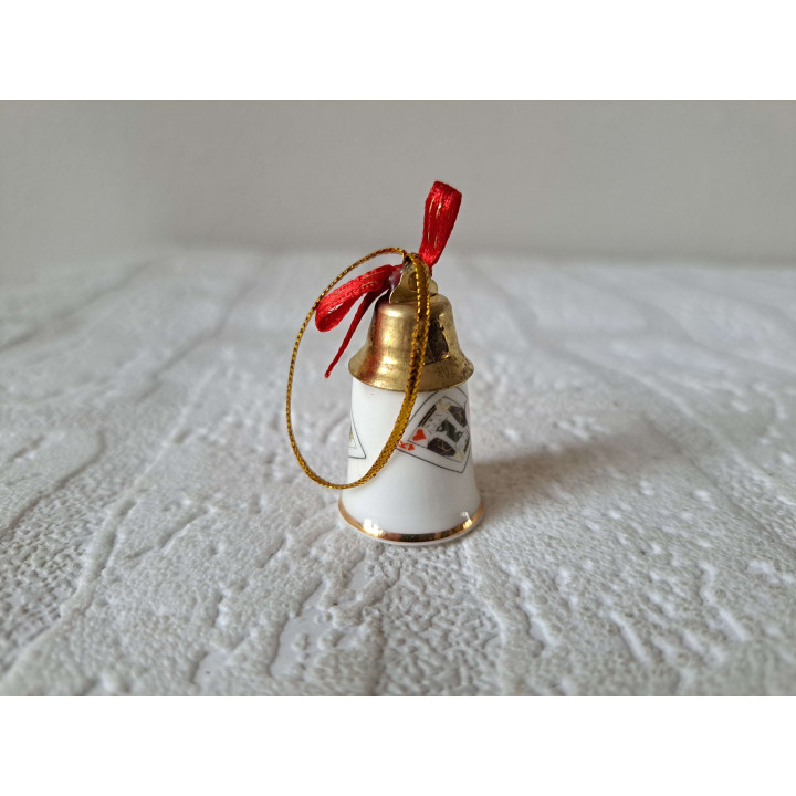 Kerstbal vingerhoedje met speelkaarten, porselein D2.5x4cm - Verzamelobject