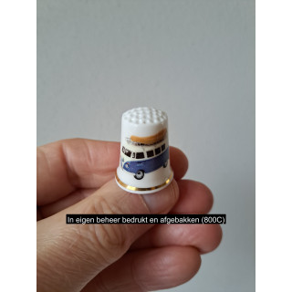 Volkswagen bus met boot keukenmagneet, porselein 2.5x3cm