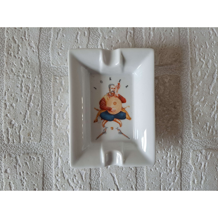 Asbak met Joker speelkaart, porselein 12x8.5x2.5cm - handgemaakt