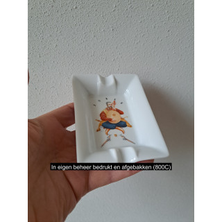 Asbak met Joker speelkaart, porselein 12x8.5x2.5cm