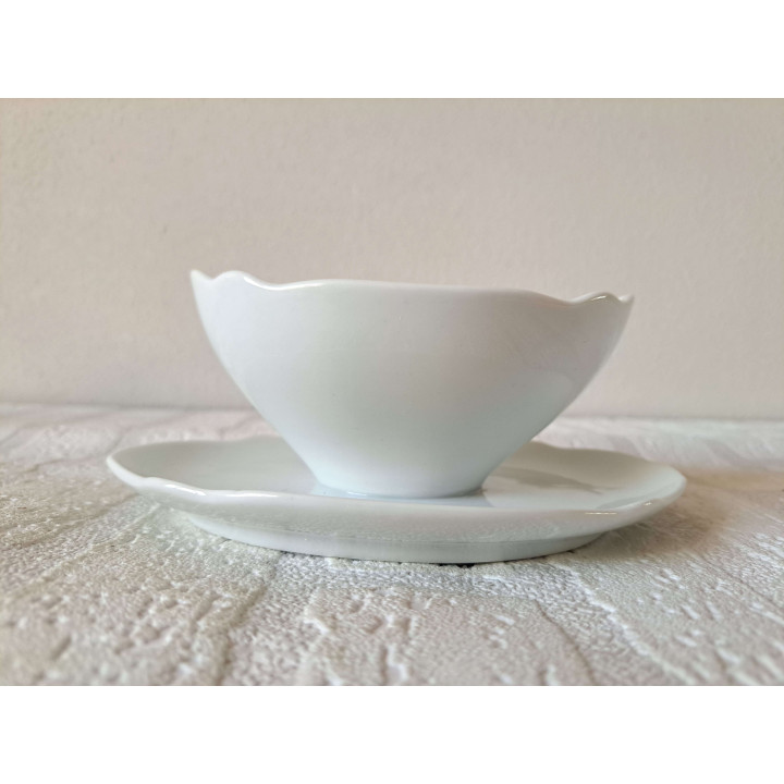 Soepkom met speelkaart symbolen, porselein 18x14.5x7cm - handgemaakt