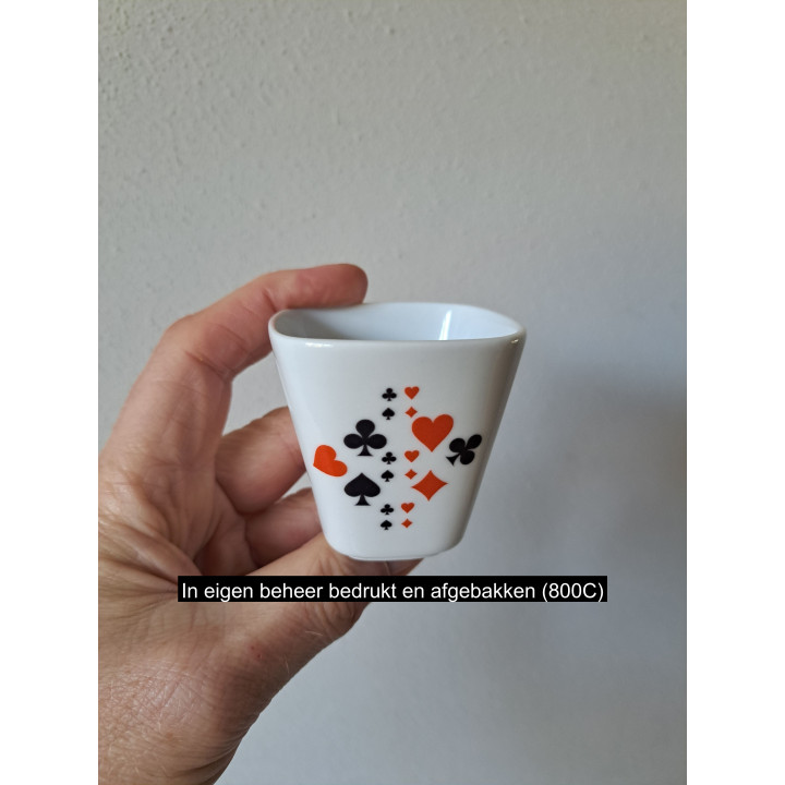 Bloempotje met Speelkaarten symbolen, porselein 6x6x6cm