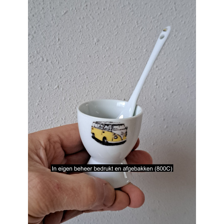 Eierdopje met lepel gele Volkswagen bus, porselein D4.5xH6cm