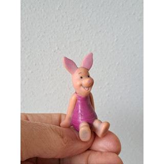 Zittend Knorretje, Winnie de Poeh, rubber 3x3.5x5.5cm