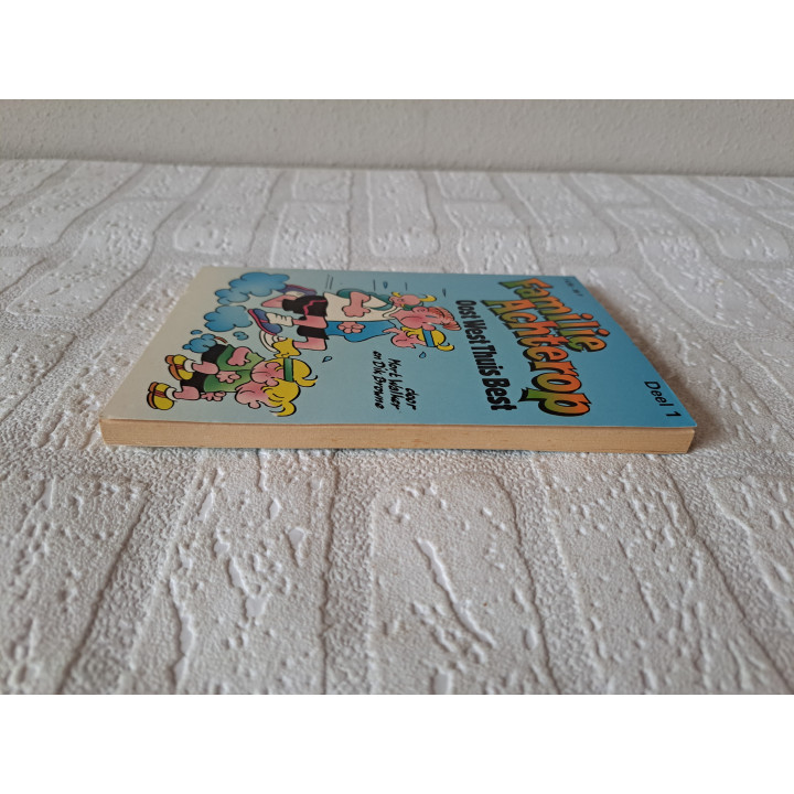 Family Behind East West Home Best Mustang PVBA 1984 Comic