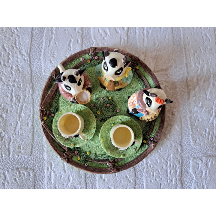 Aardbeien kinderservies 10 delig, kunsthars D12.5xH5.5cm - Verzamelobjecten