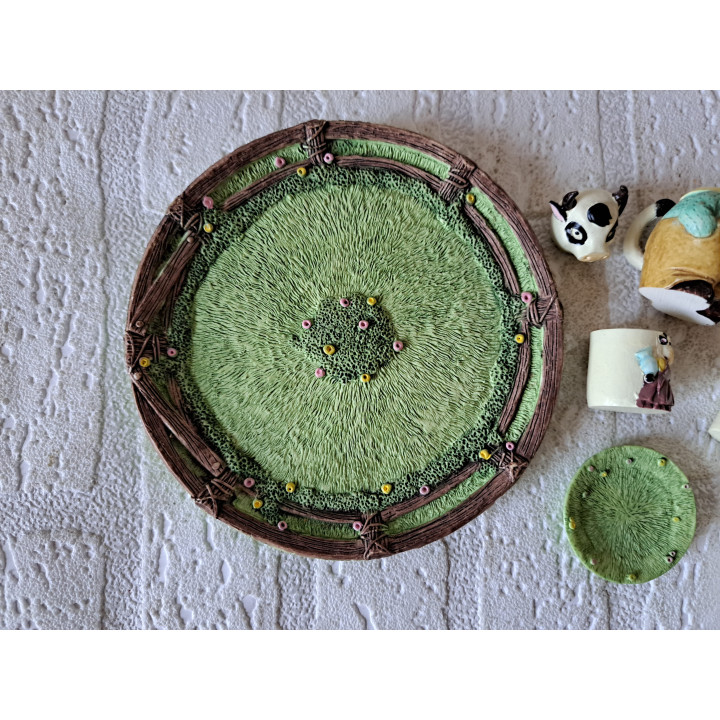 Aardbeien kinderservies 10 delig, kunsthars D12.5xH5.5cm - Verzamelobjecten