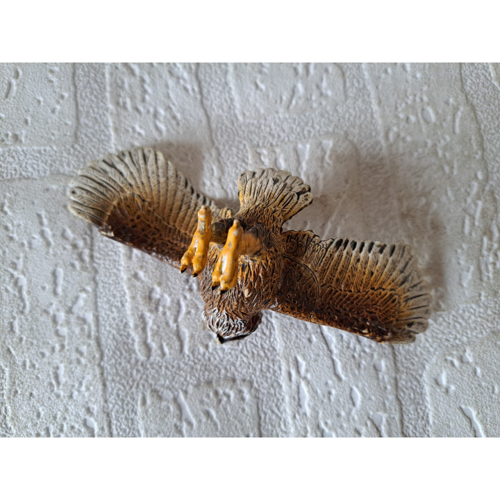 Uil met open vleugels, rubber 14.5x6.5x4.5cm - Verzamelobjecten